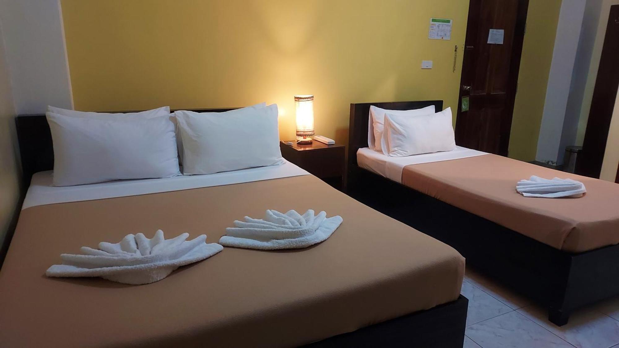 Coron Vista Lodge Bagian luar foto